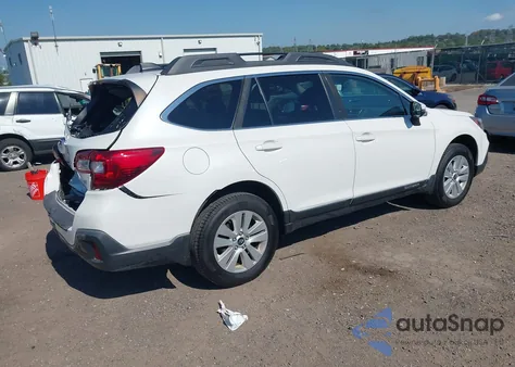 2019 Subaru Outback 2.5I Premium z USA, uszkodzony, nr VIN 4S4BSAHC1K3375691